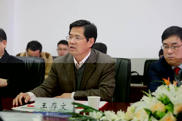 http://news.wit.edu.cn/__local/8/A1/07/D1EC74C65E1BF1354892FCF6A5E_A23B90EE_2B3BB.jpg